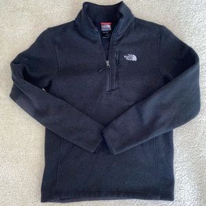 *SOLD*

North Face Quarter Zip Fleece